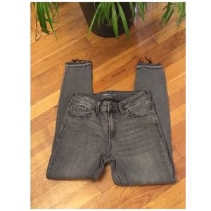 Old Navy ROCKSTAR Super Skinny Jeans